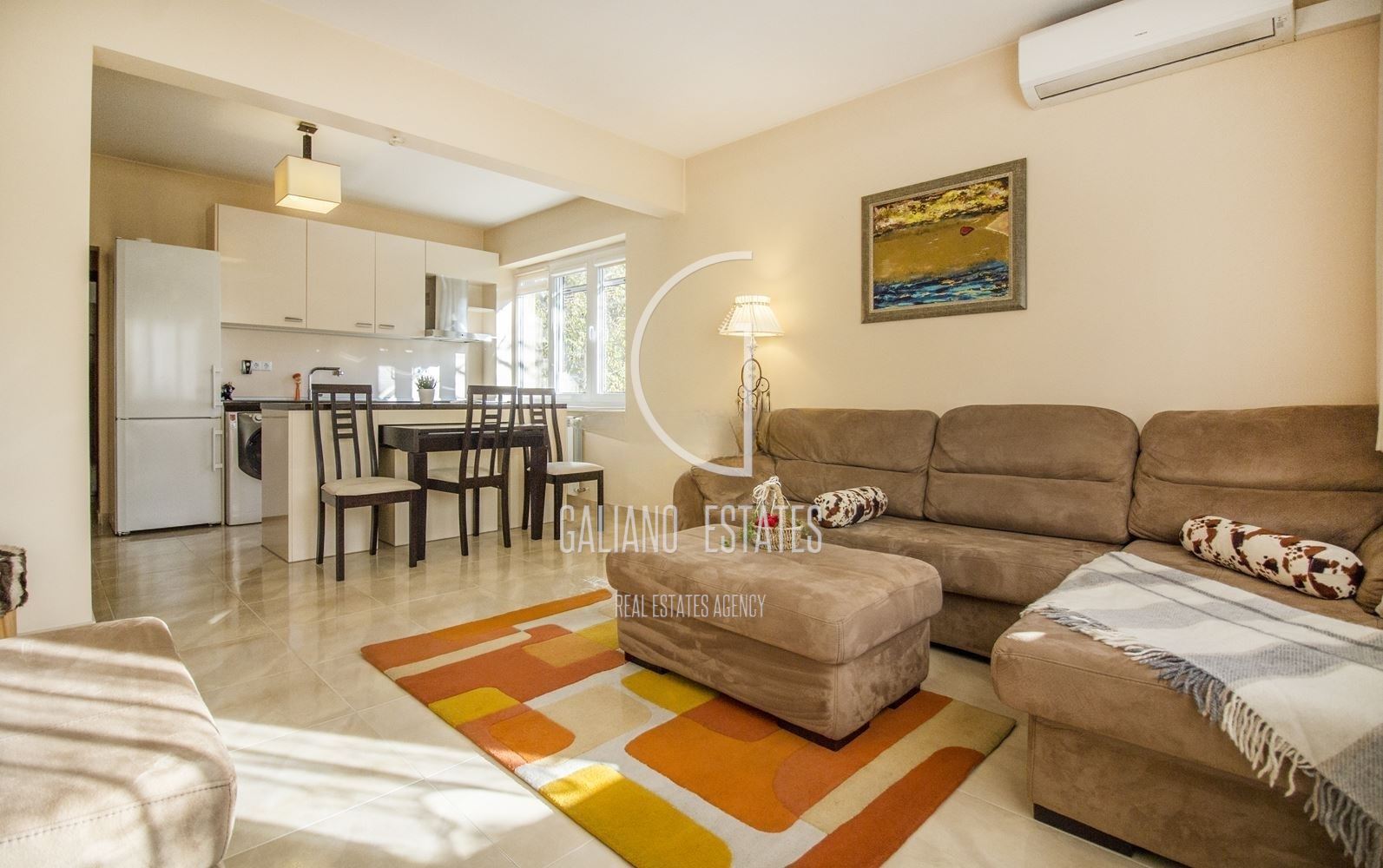 Уютен тристаен апартамент до ул. Любен Каравелов - 0