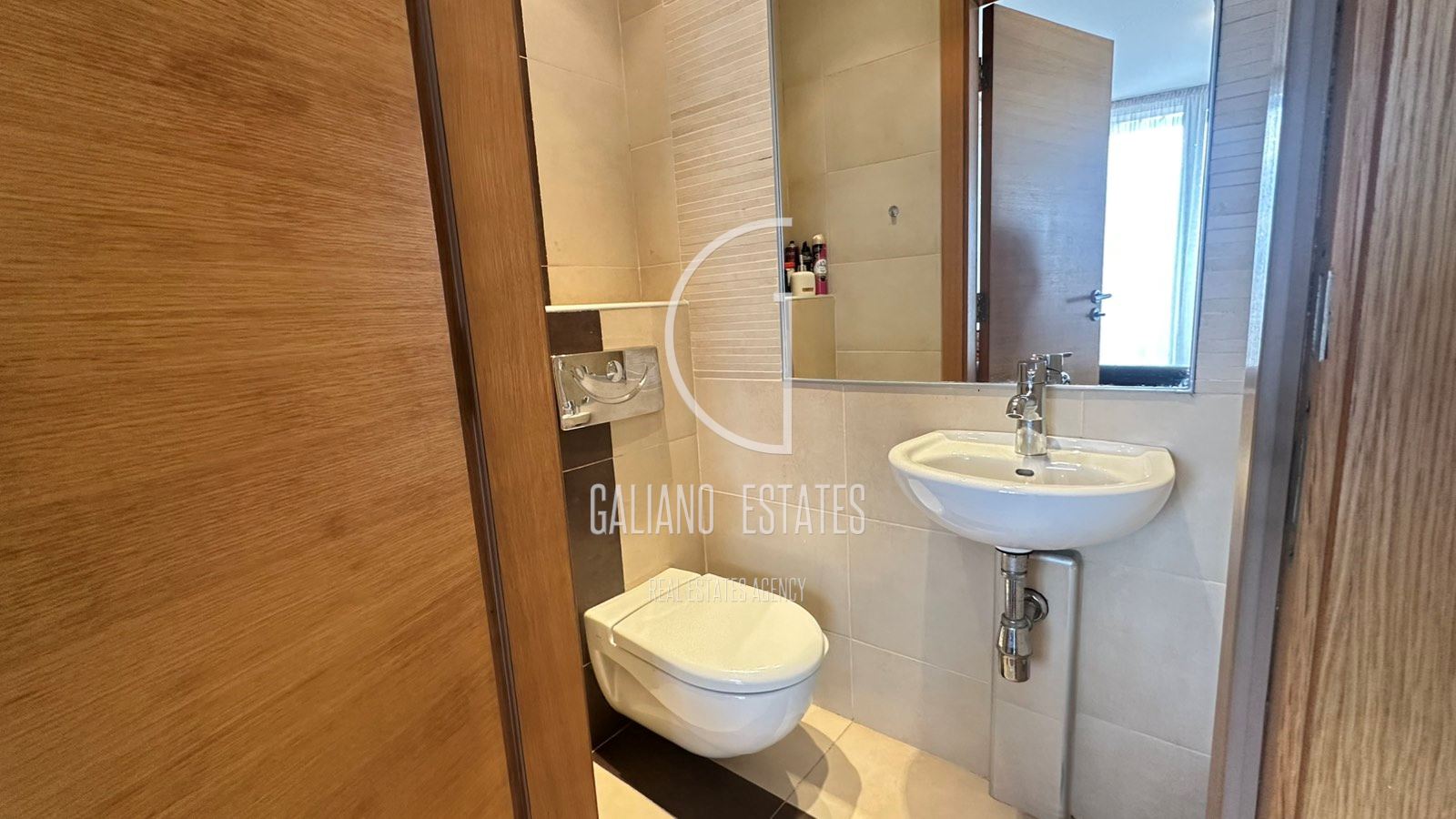 Двустаен апартамент в комплекс" Силвър Сити" - 0