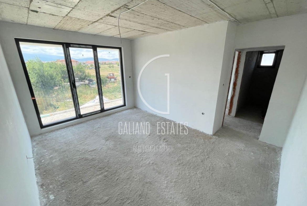 Уютна еднофамилна къща в гр. Костинброд - 0