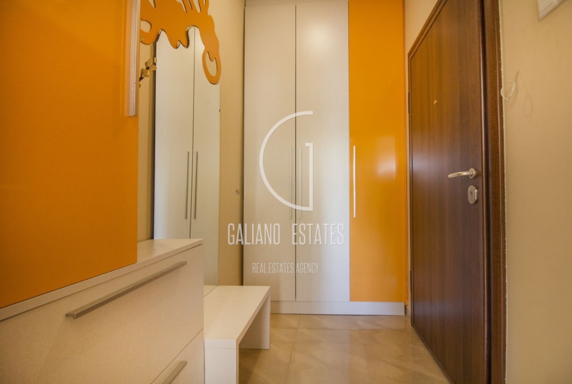 Уютен тристаен апартамент до ул. Любен Каравелов - 0