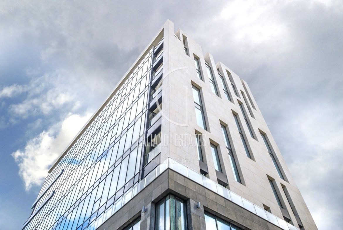 Представителен офис с панорамна 360° гледка в престижна бизнес сграда – Младост 4 - 0