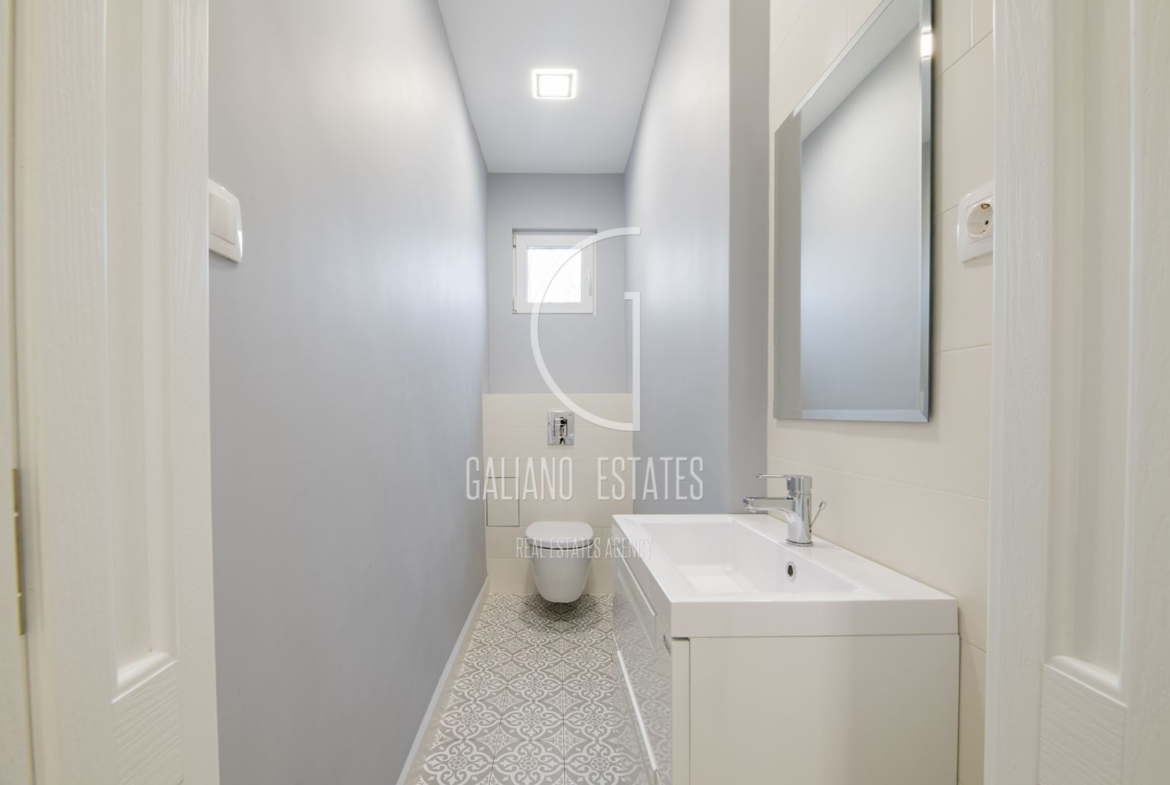 Функционален офис в представителна сграда - 0