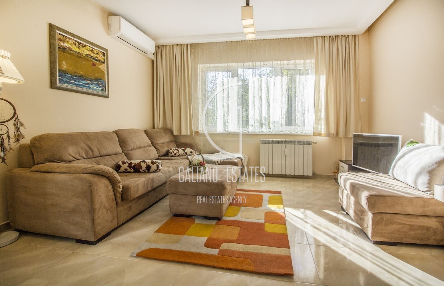 Уютен тристаен апартамент до ул. Любен Каравелов - 0