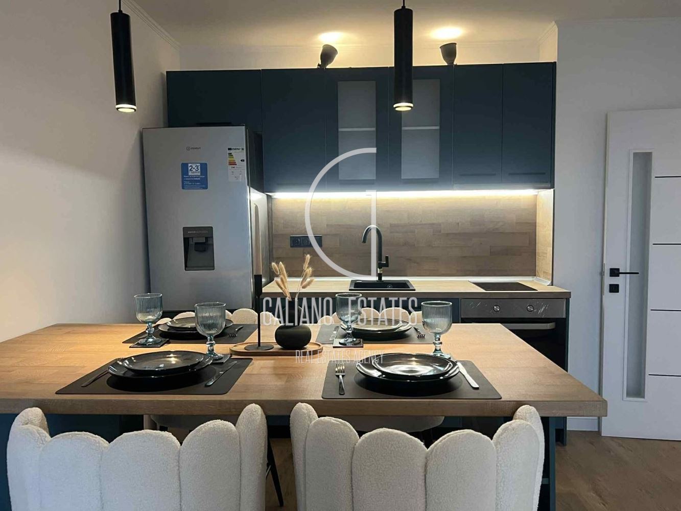 Двустаен апартамент в кв. Младост 2 - 0