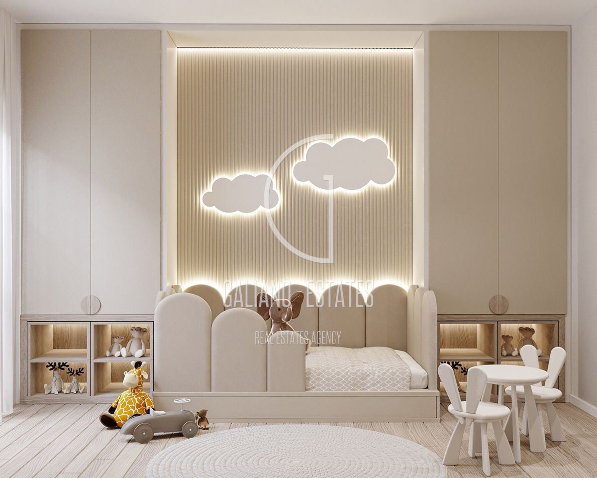 Четиристаен апартамент в бутикова сграда в центъра на София - 0