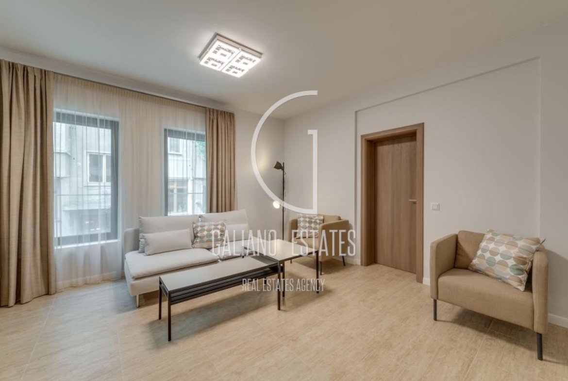 Бутиков двустаен апартамент до Медицински университет - 0