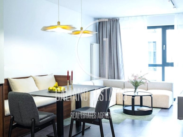 Дизайнерски двустаен апартамент в кв. Кръстова вада - 0