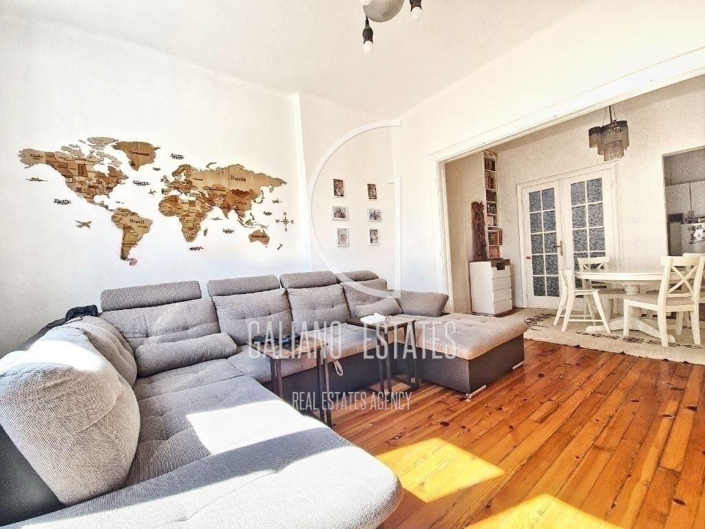 Аристократичен апартамент в идеален център - 0