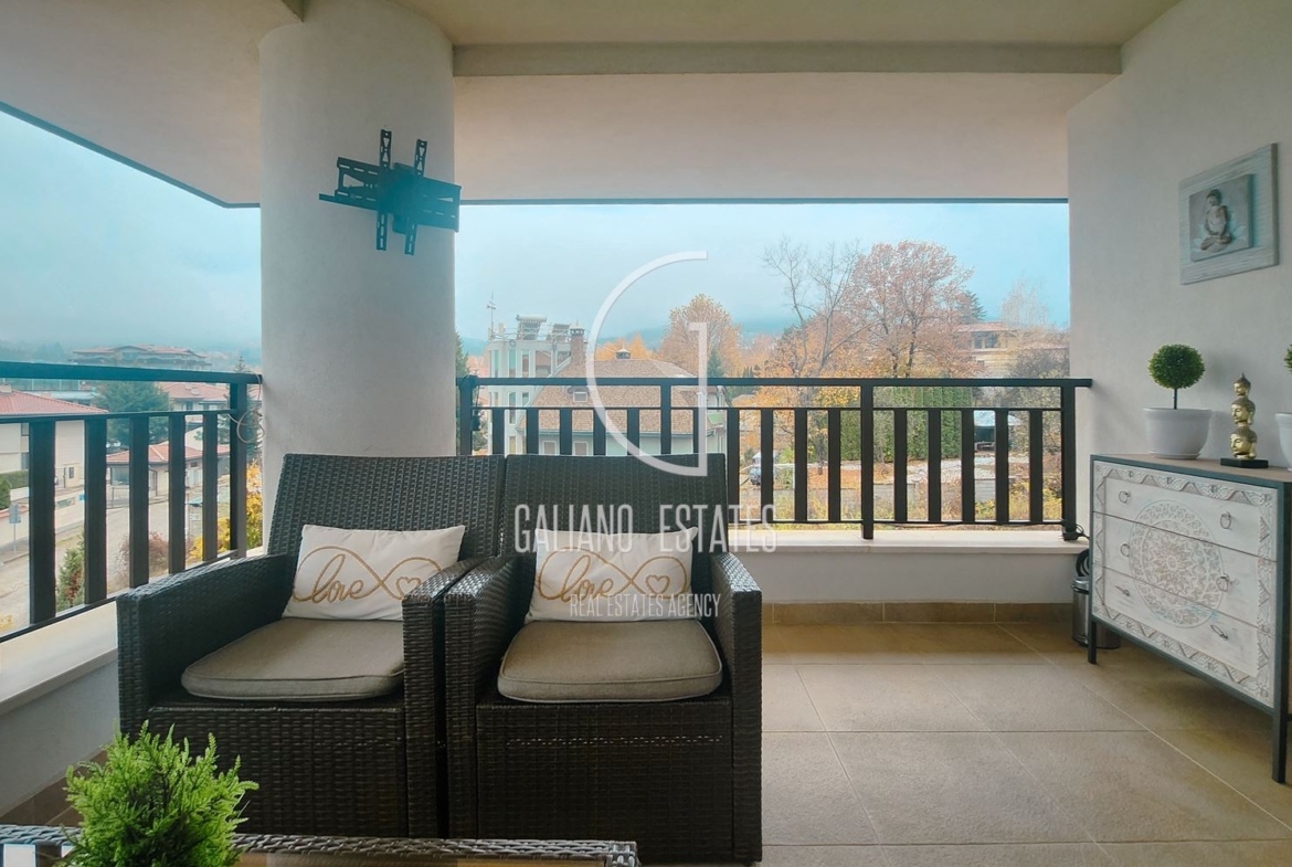 Четиристаен апартамент в затворен комплекс в местност Камбаните - 0