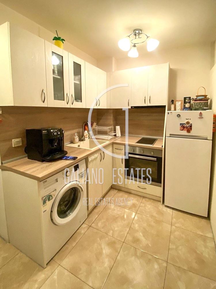 Компактен тристаен апартамент в кв. Кръстова вада - 0