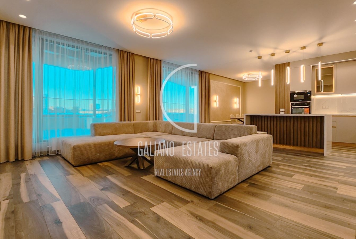 Ексклузивен дизайнерски пентхаус с панорамна тераса в кв. Изток - 0