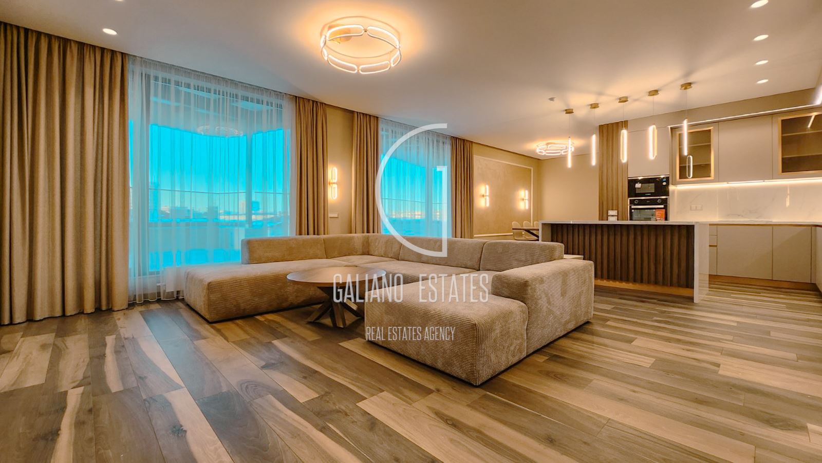 Ексклузивен дизайнерски пентхаус с панорамна тераса в кв. Изток - 0