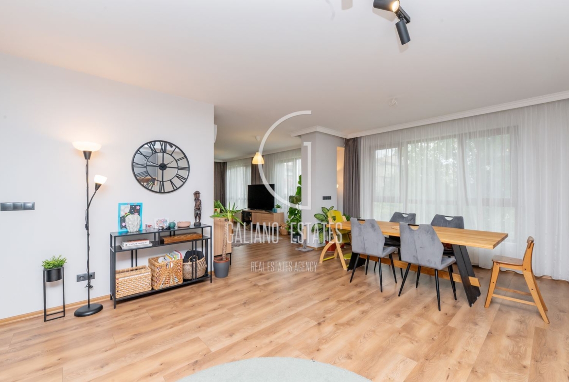 Мезонет с прекрасни тераси до парк - 0