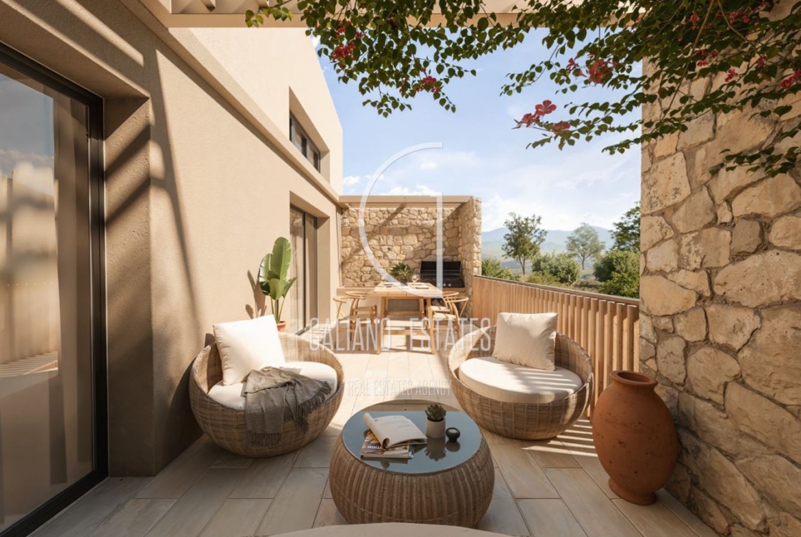 Луксозна къща с басейн в Неа Каликратия, Гърция - 0