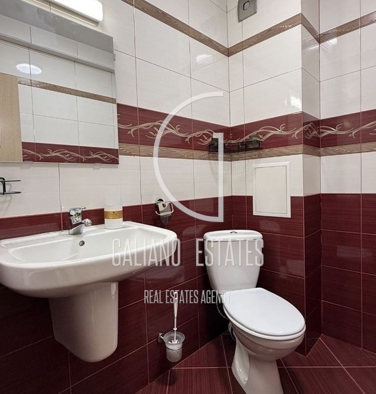 Тристаен апартамент в Студентски град - 0