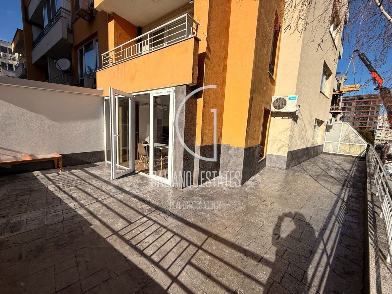 Двустаен апартамент с паркомясто в кв. Манастирски ливади-0 Двустаен апартамент с паркомясто в кв. Манастирски ливади - 0