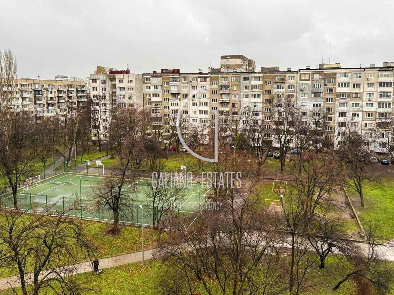 Просторен четиристаен апартамент в кв. Мусагеница - 0