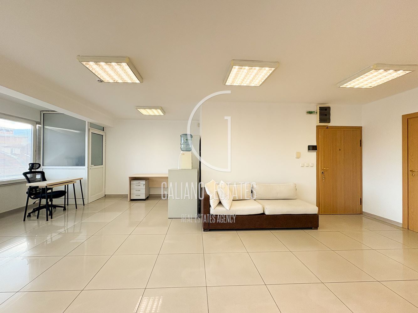 Офис в бизнес сграда, кв.Стрелбище-0 Офис в бизнес сграда, кв.Стрелбище - 0