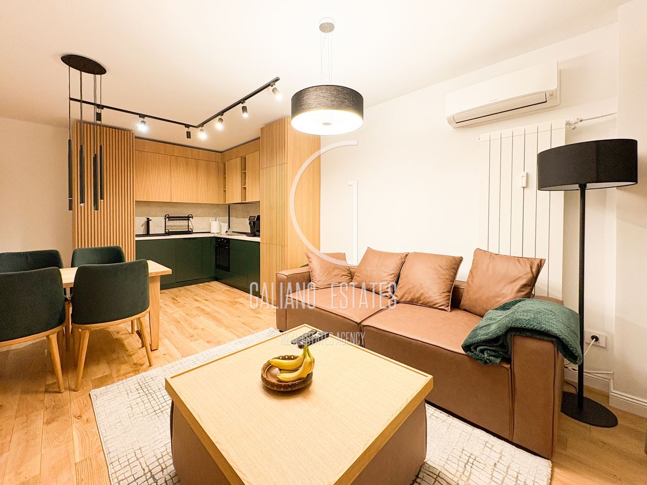 Чисто нов дизайнерски апартамент в кв. Бъкстон - 0