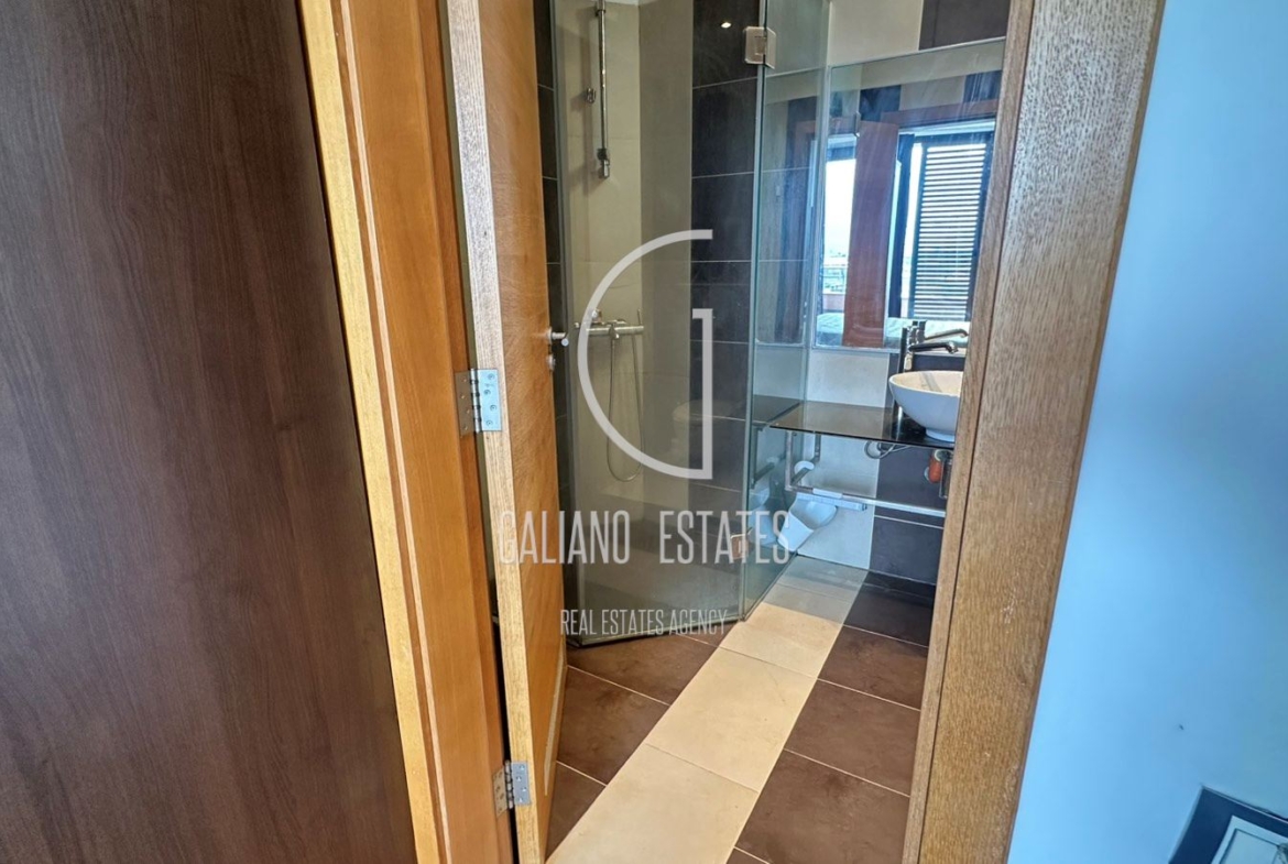 Двустаен апартамент в комплекс" Силвър Сити" - 0