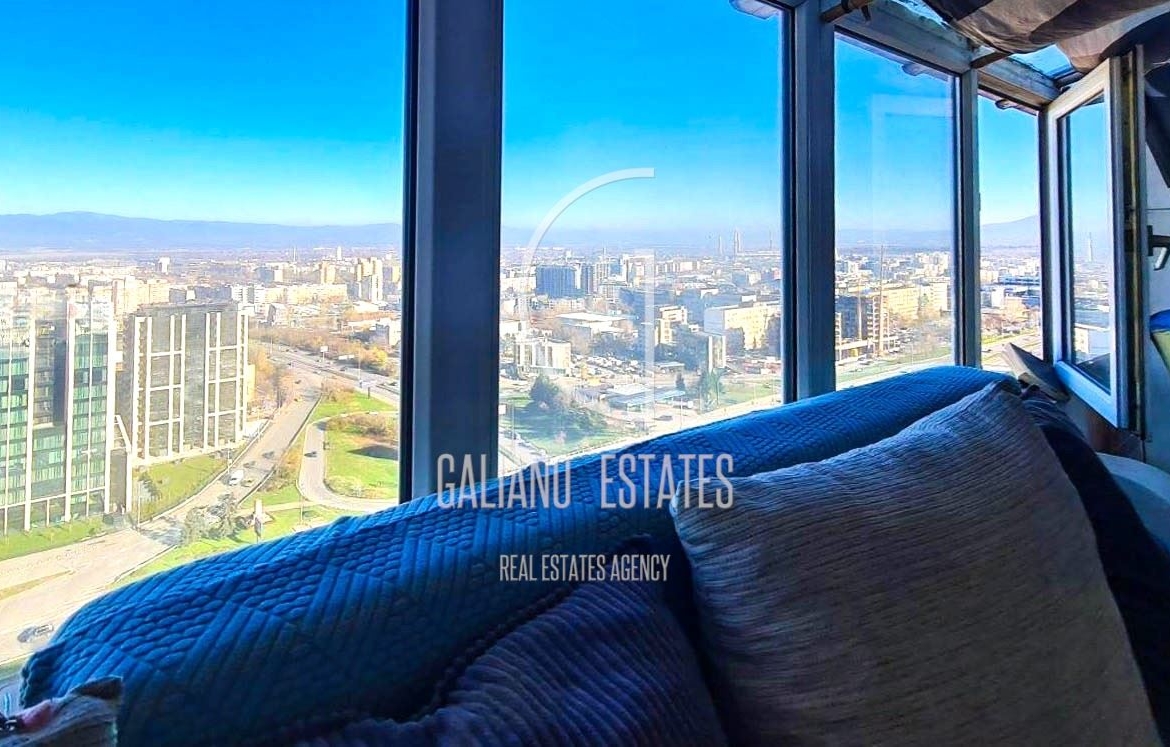 Просторен двустаен апартамент в ж.к. Младост 1 - 0