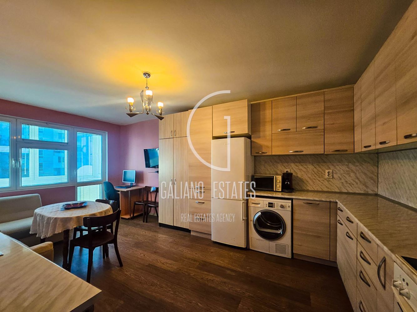 Отличен двустаен апартамент в ж.к. Надежда 3 - 0