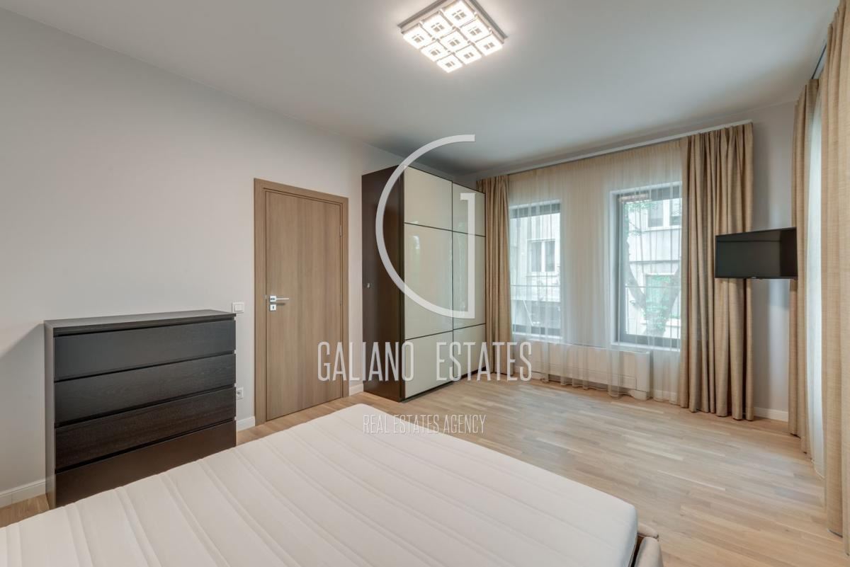 Бутиков двустаен апартамент до Медицински университет - 0