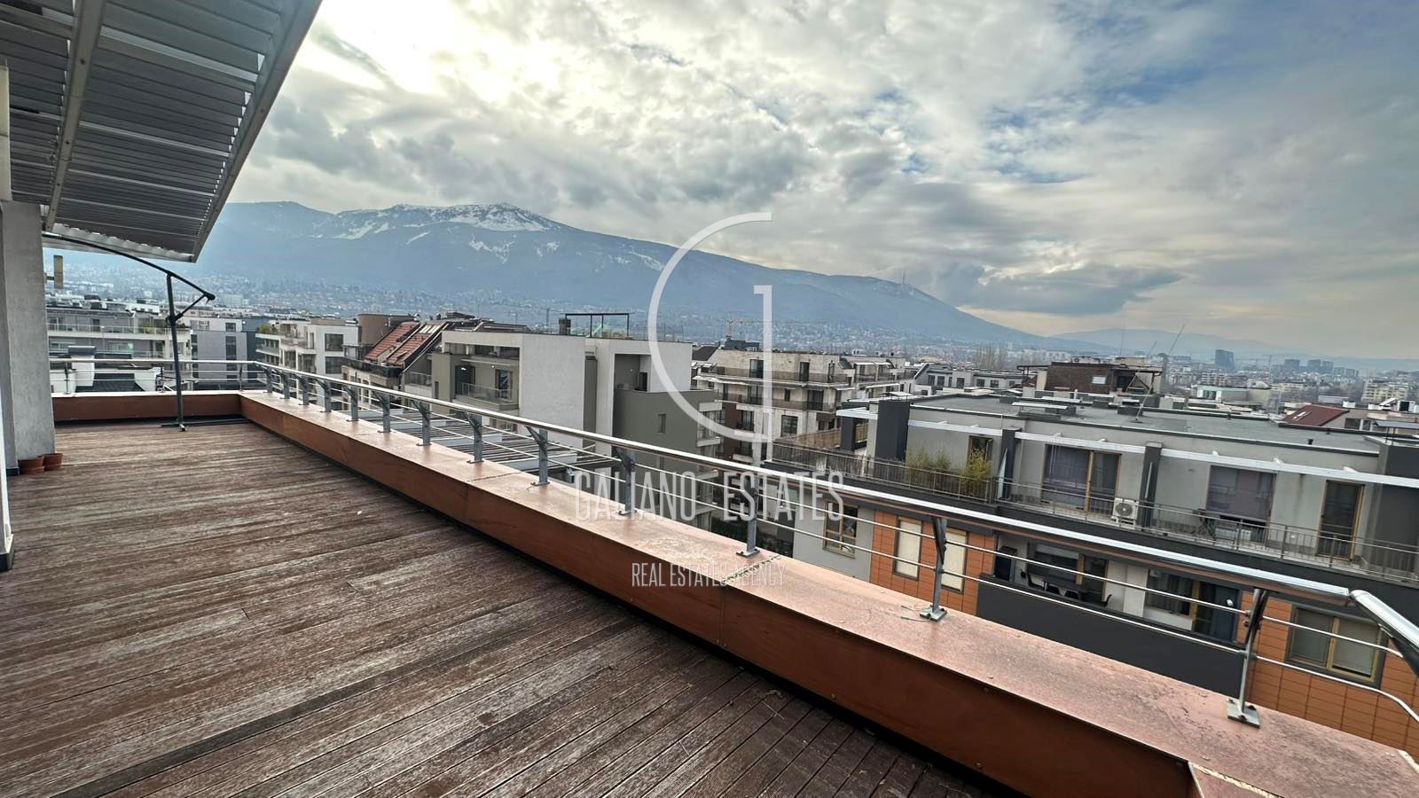 Двустаен апартамент в комплекс" Силвър Сити" - 0