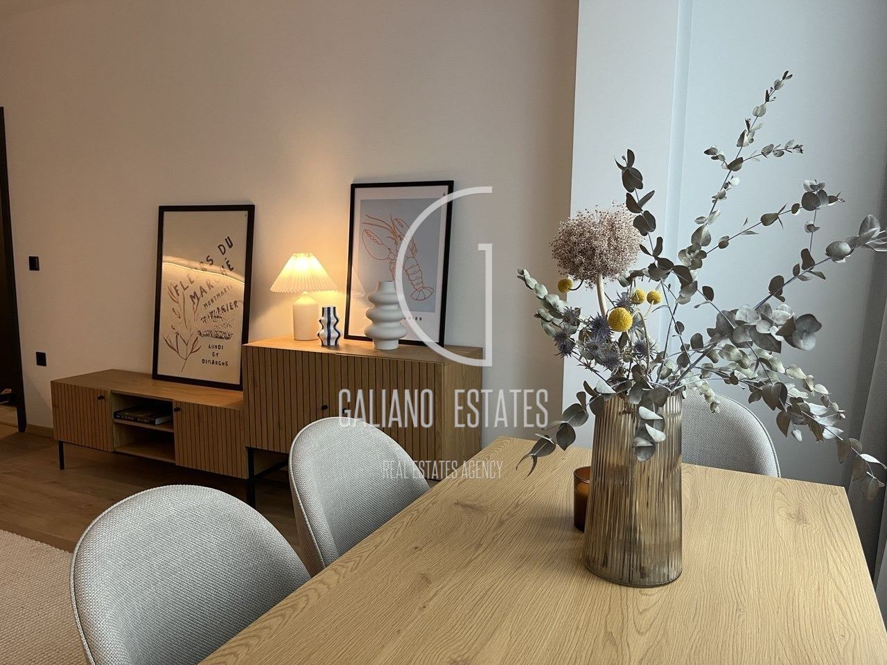 Напълно реновиран двустаен апартамент в Младост 2 - 0