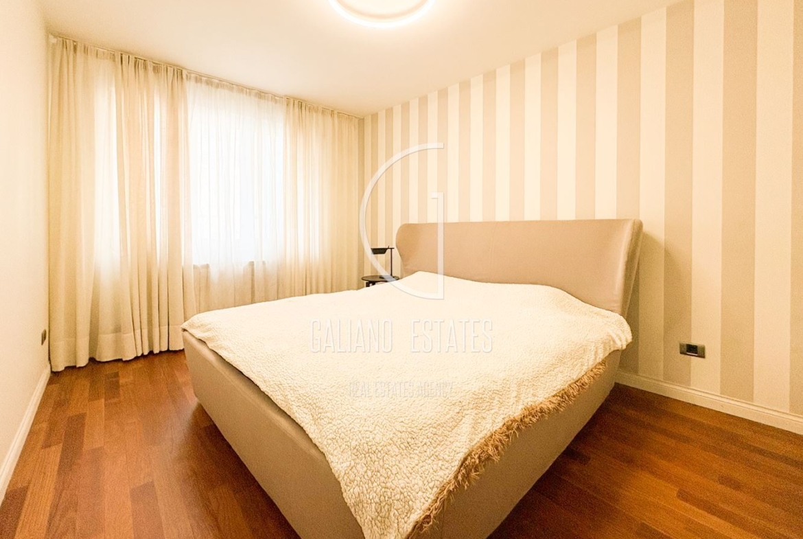 Прекрасен апартамент до Софийски университет - 0