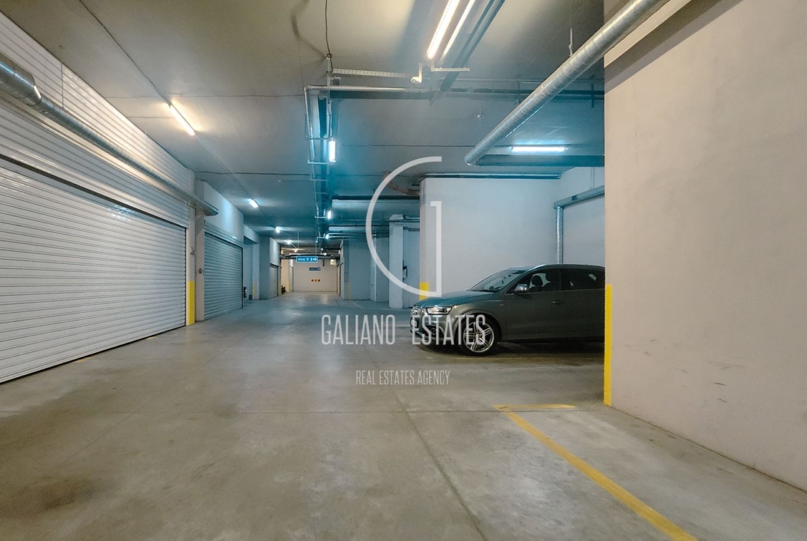 Четиристаен апартамент в затворен комплекс в местност Камбаните - 0