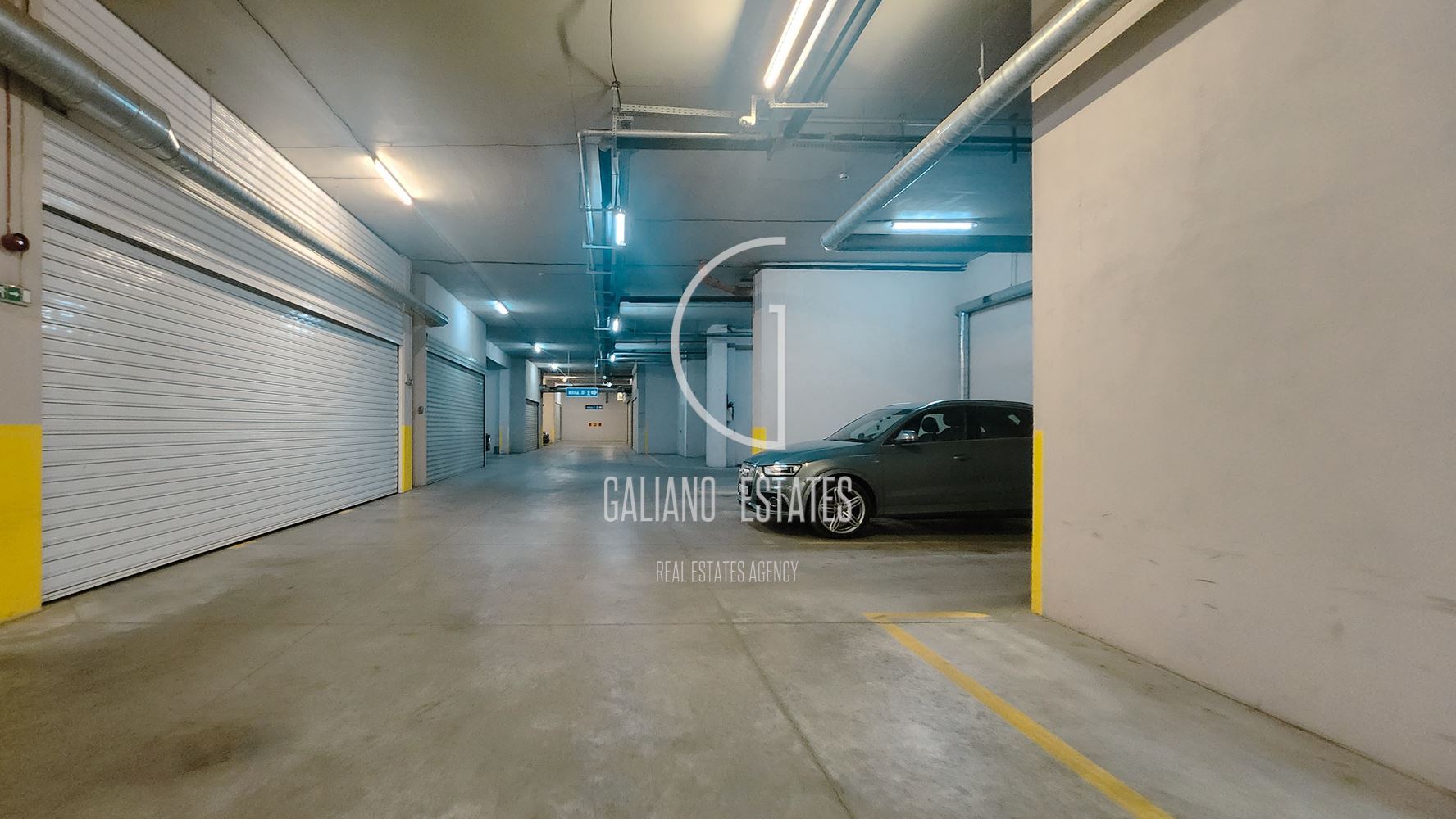 Четиристаен апартамент в затворен комплекс в местност Камбаните - 0