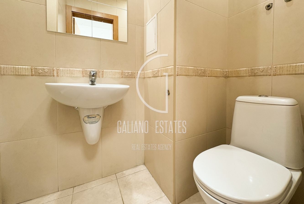 Офис в бизнес сграда, кв.Стрелбище - 0