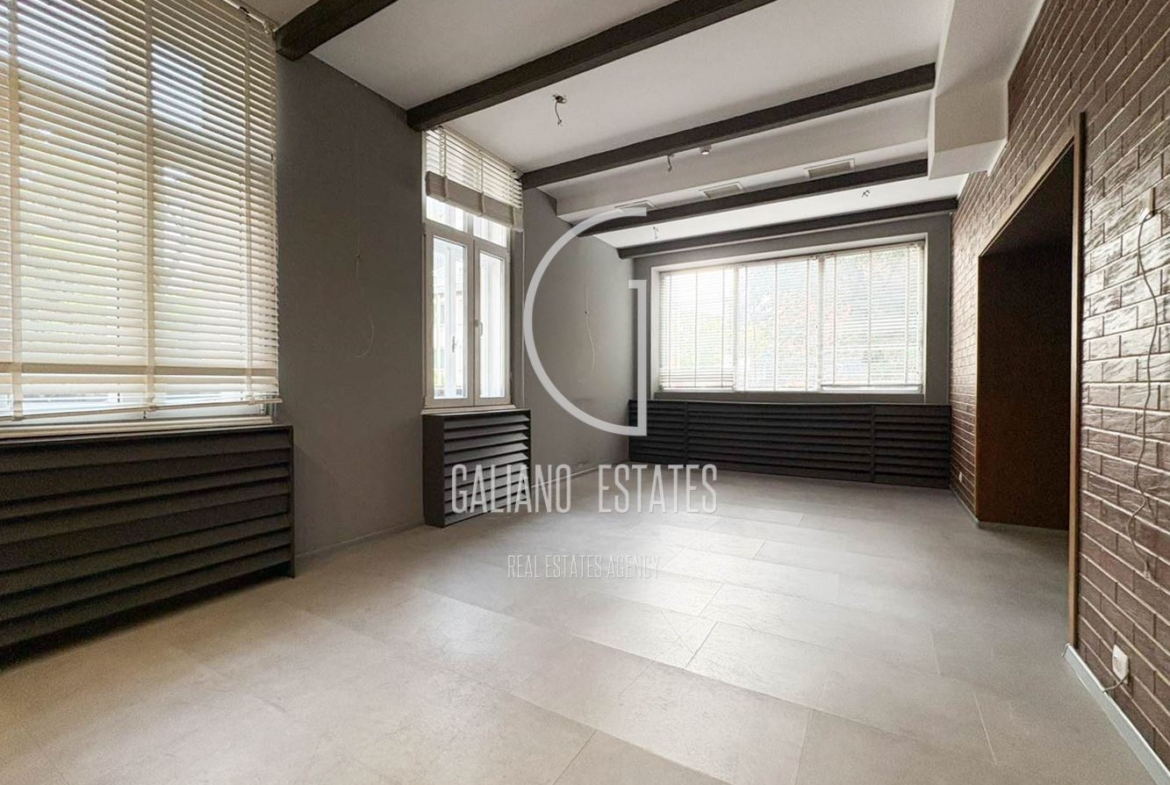 Заведение в района на Националния дворец на културата - 0