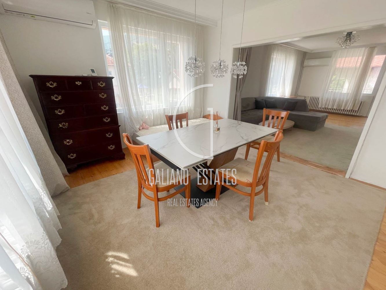 Просторен тристаен апартамент в кв. Драгалевци-0 Просторен тристаен апартамент в кв. Драгалевци - 0