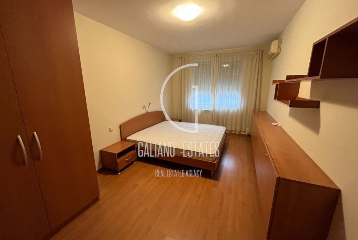 Тристаен апартамент в кв. Гоце Делчев - 0