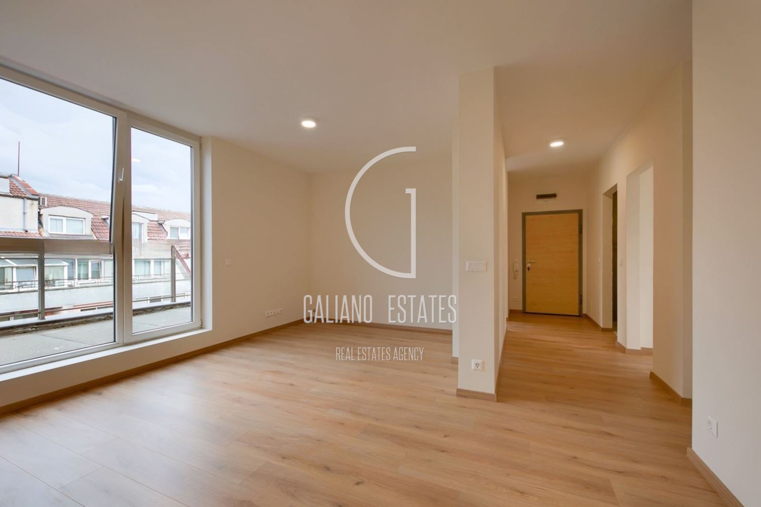 Слънчев тристаен апартамент в кв. Манастирски ливади - запад - 0