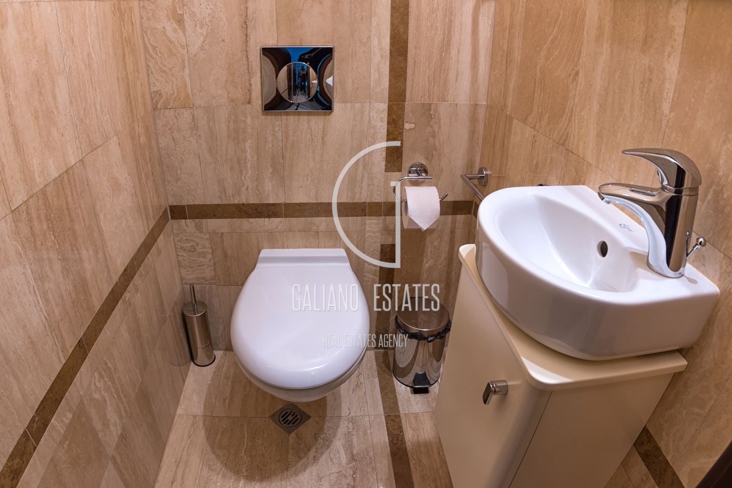 Апартамент с три спални в представителна сграда-0 Апартамент с три спални в представителна сграда - 0