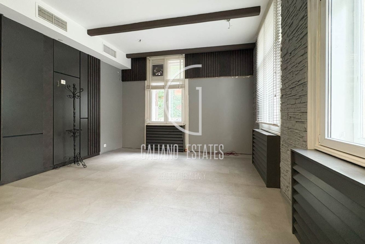 Заведение в района на Националния дворец на културата - 0