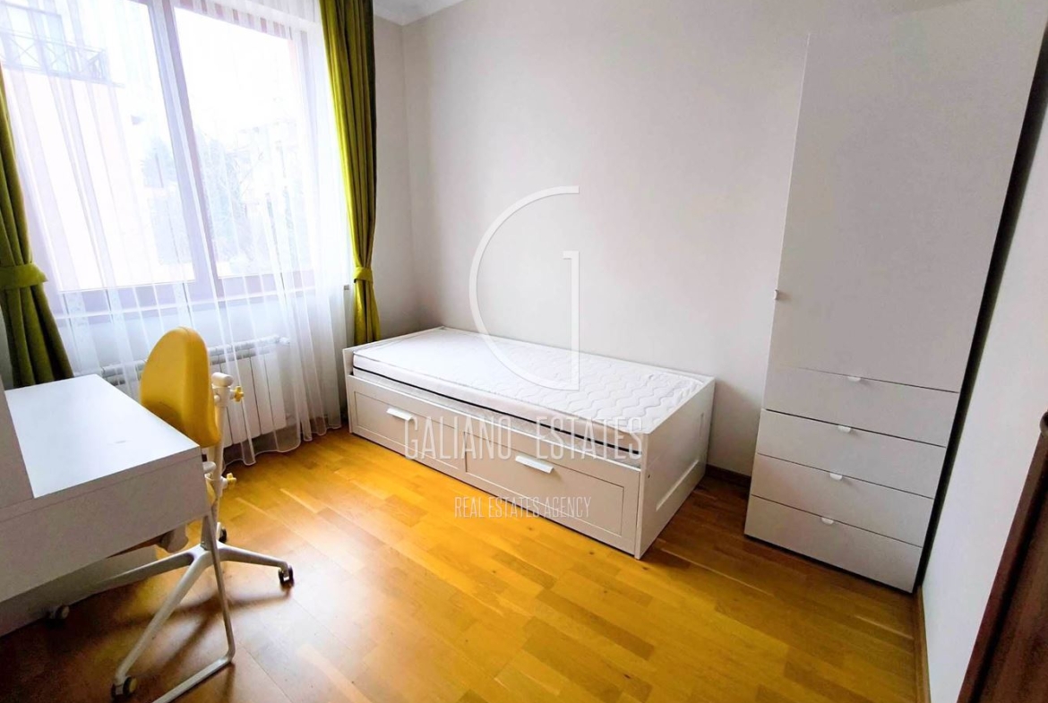 Уютен тристаен апартамент в затворен комплекс в кв. Драгалевци - 0