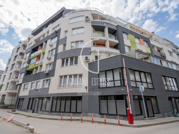 Офис на партерно ниво до х-л Вега - 0