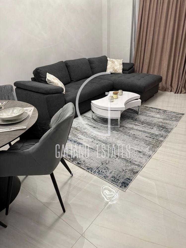 ДВустаен апартамент в кв. Кръстова вада - 0