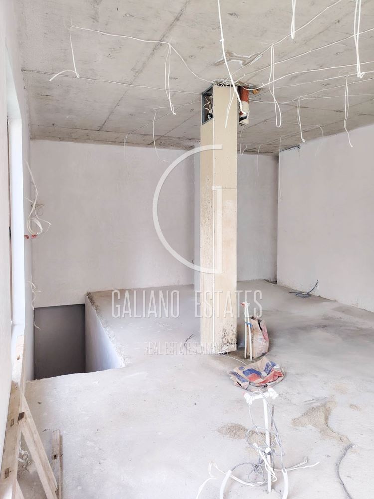 Премиум търговско помещение в кв. Витоша-0 Премиум търговско помещение в кв. Витоша - 0