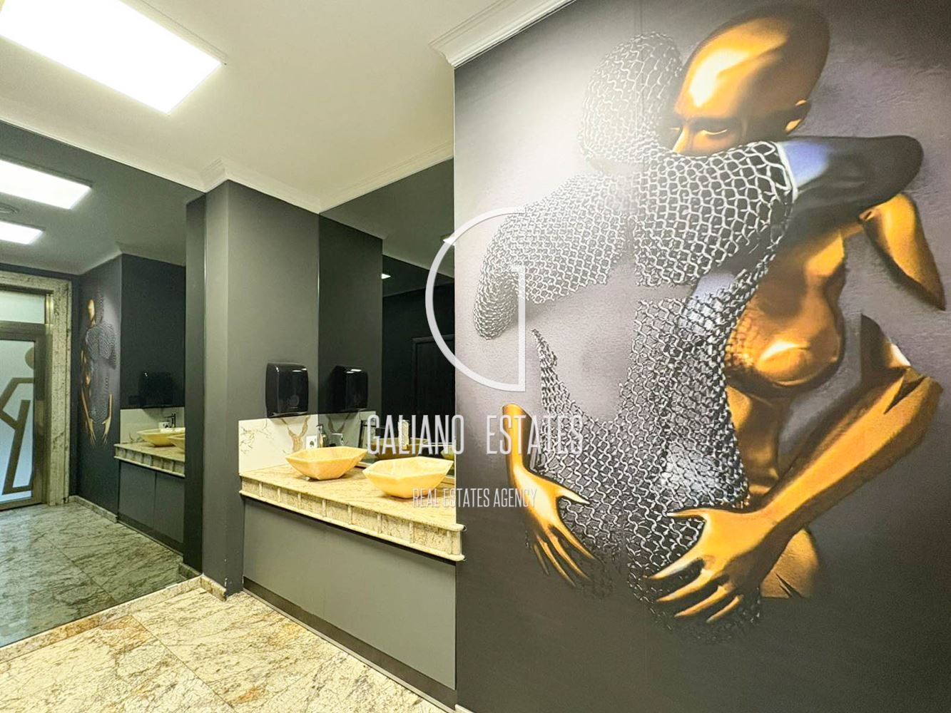 Самостоятелен имот, подходящ за заведение и шоурум-0 Самостоятелен имот, подходящ за заведение и шоурум - 0