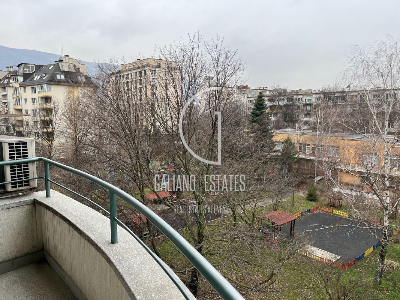 Тристаен апартамент в кв. Гоце Делчев - 0