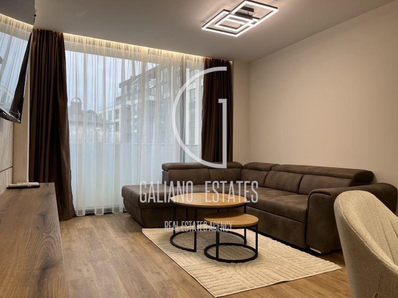 Двустаен апартамент в Кръстова вада - 0