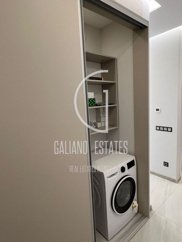 ДВустаен апартамент в кв. Кръстова вада - 0