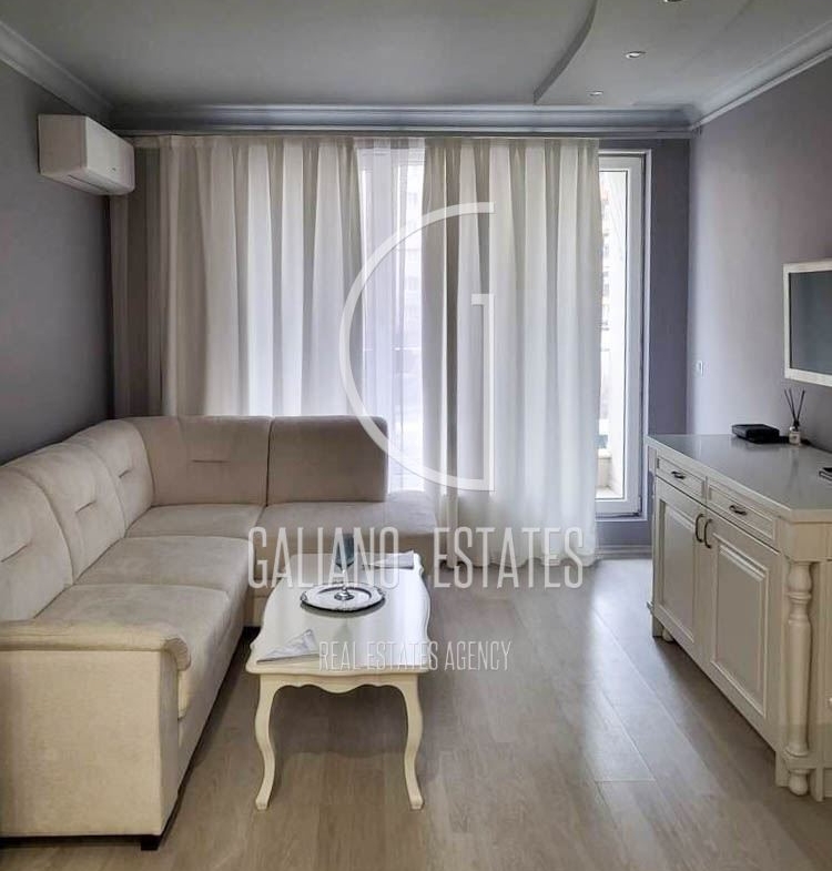 Луксозен двустаен апартамент под наем в кв. Дианабад - 0