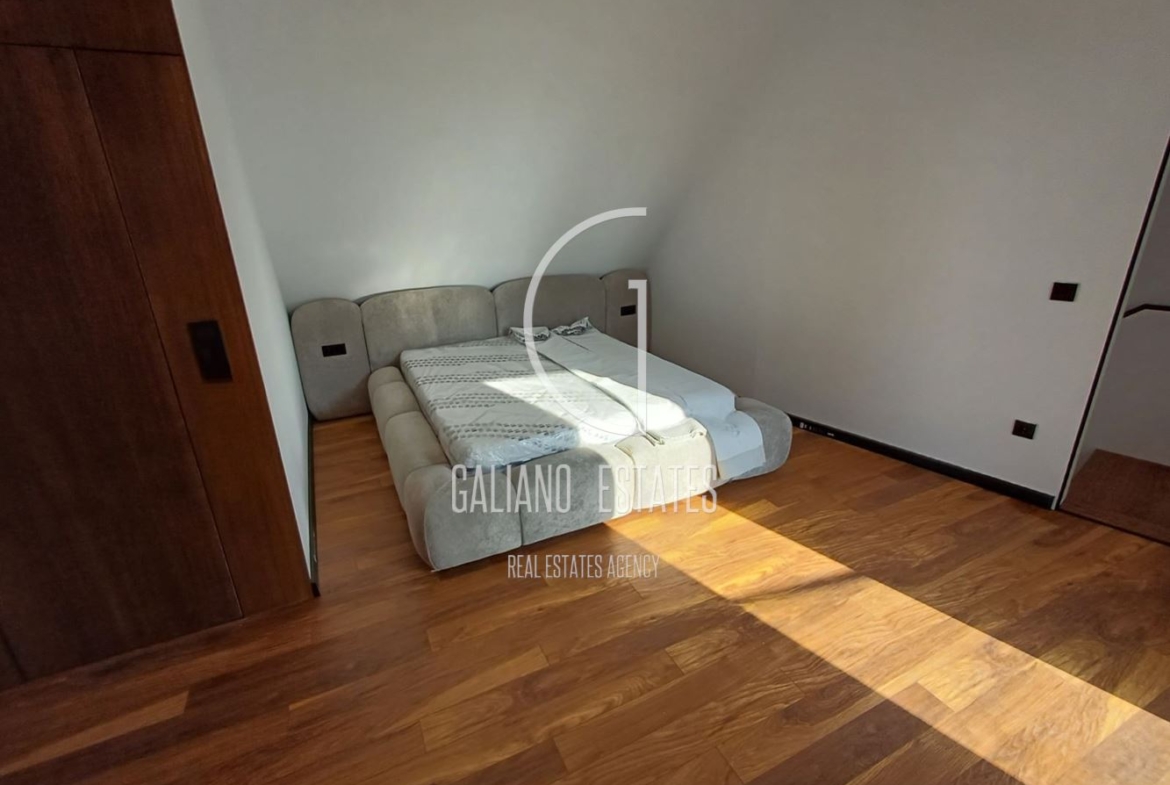 Многостаен апартамент до НБУ - 0