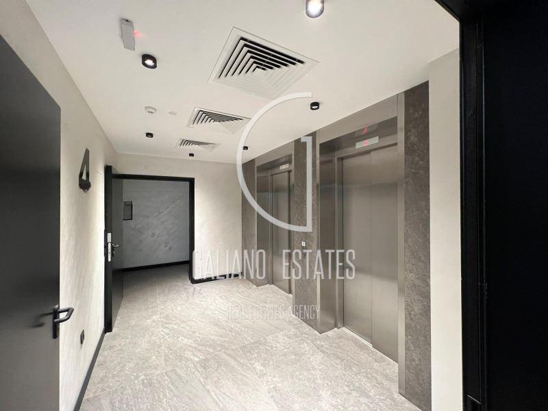 Тристаен апартамент в Кръстова вада - 0